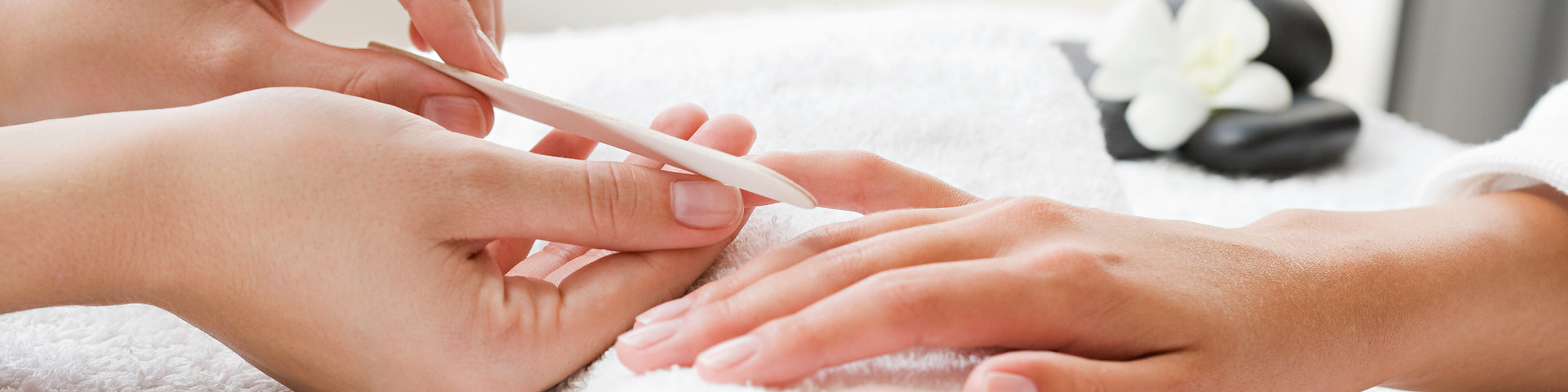 Manucure à Rabat — OLM Beauty